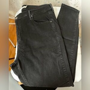 Levi's Black High Rise Skinny Jeans